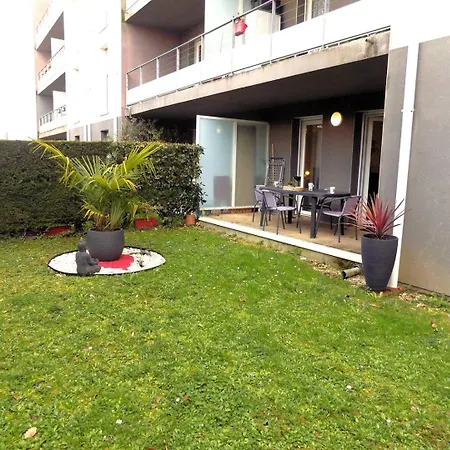 - En Rez-de-chaussee Amenage Avec Elegance - Jardin Privatif Apartamento *
